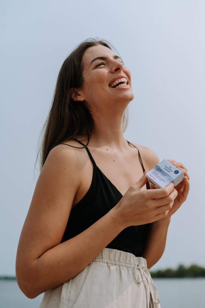 Photographie de produits lifestyle de THE UNSCENTED COMPANY à Sandbanks, contenu de marque