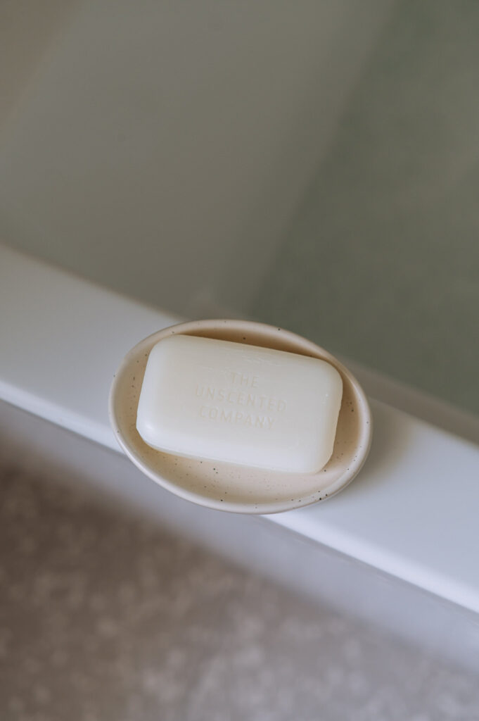 Photographie de produits lifestyle de THE UNSCENTED COMPANY à Sandbanks, contenu de marque