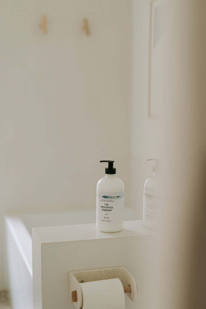 Photographie de produits lifestyle de THE UNSCENTED COMPANY à Sandbanks, contenu de marque