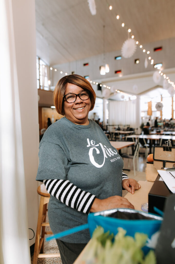 Photographie documentaire d'organismes communautaires à Montréal.