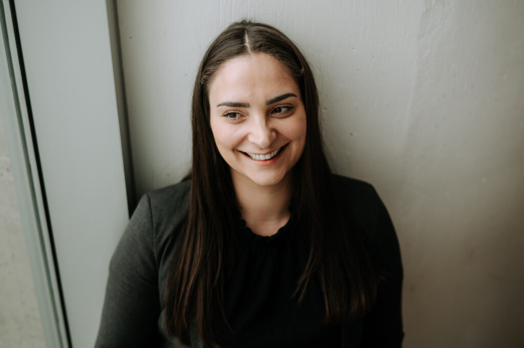 Photographie institutionnelle lifestyle à Montréal. Photographie universitaire à HEC Montréal.