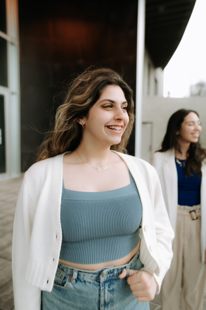 Photographie institutionnelle lifestyle à Montréal. Photographie universitaire à HEC Montréal.