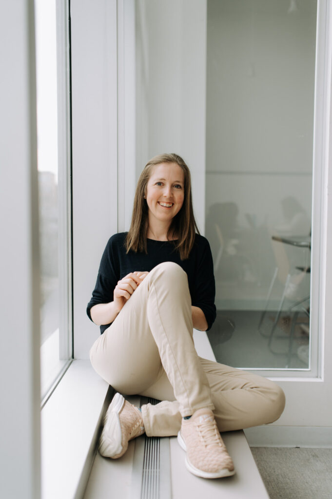 Photographie institutionnelle lifestyle à Montréal. Photographie universitaire à HEC Montréal.